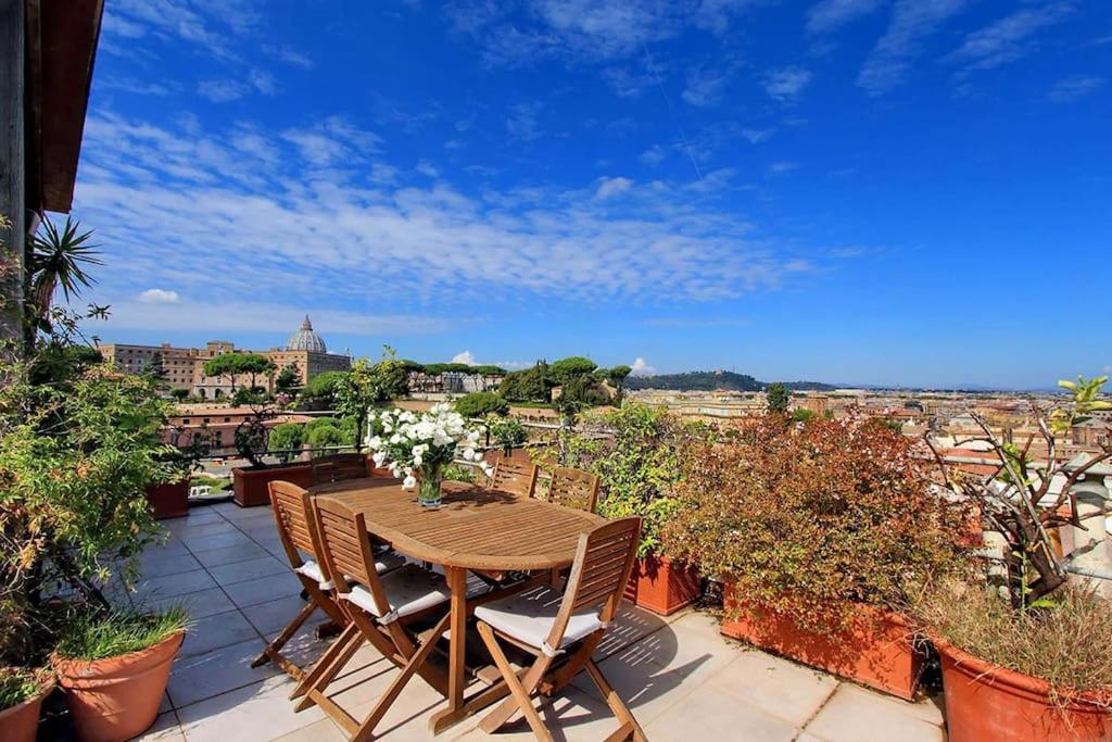 Sant'Onofrio Terrace Apartment Rom Exteriör bild