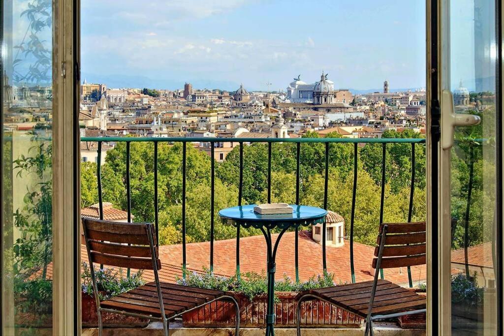 Sant'Onofrio Terrace Apartment Rom Exteriör bild
